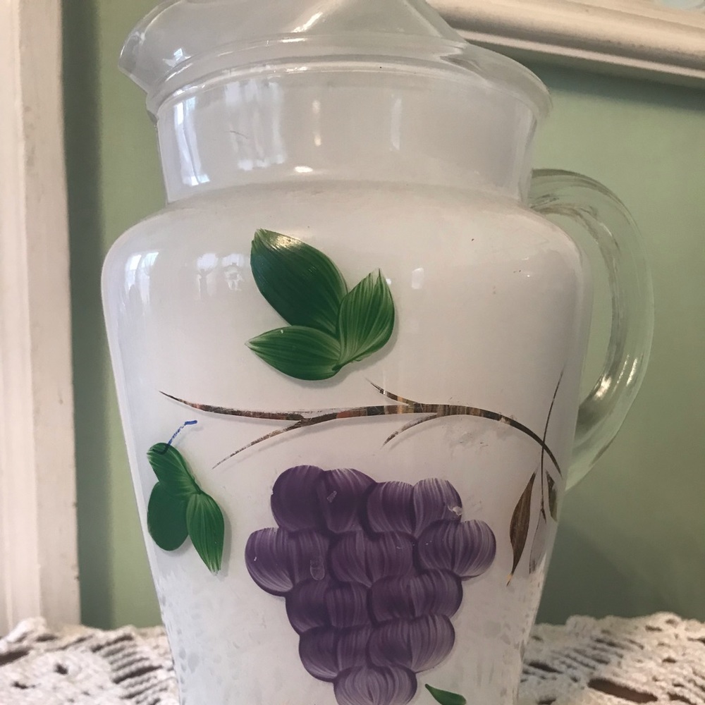 Vintage Bartlett Collins Beverage Pitcher Gay Fad Frosted Hand Painted Grapes